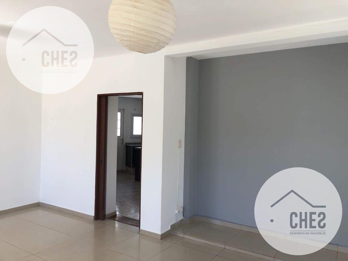 Oportunidad -Casa 3 dorm Villa Allende Parque - Apto Credito