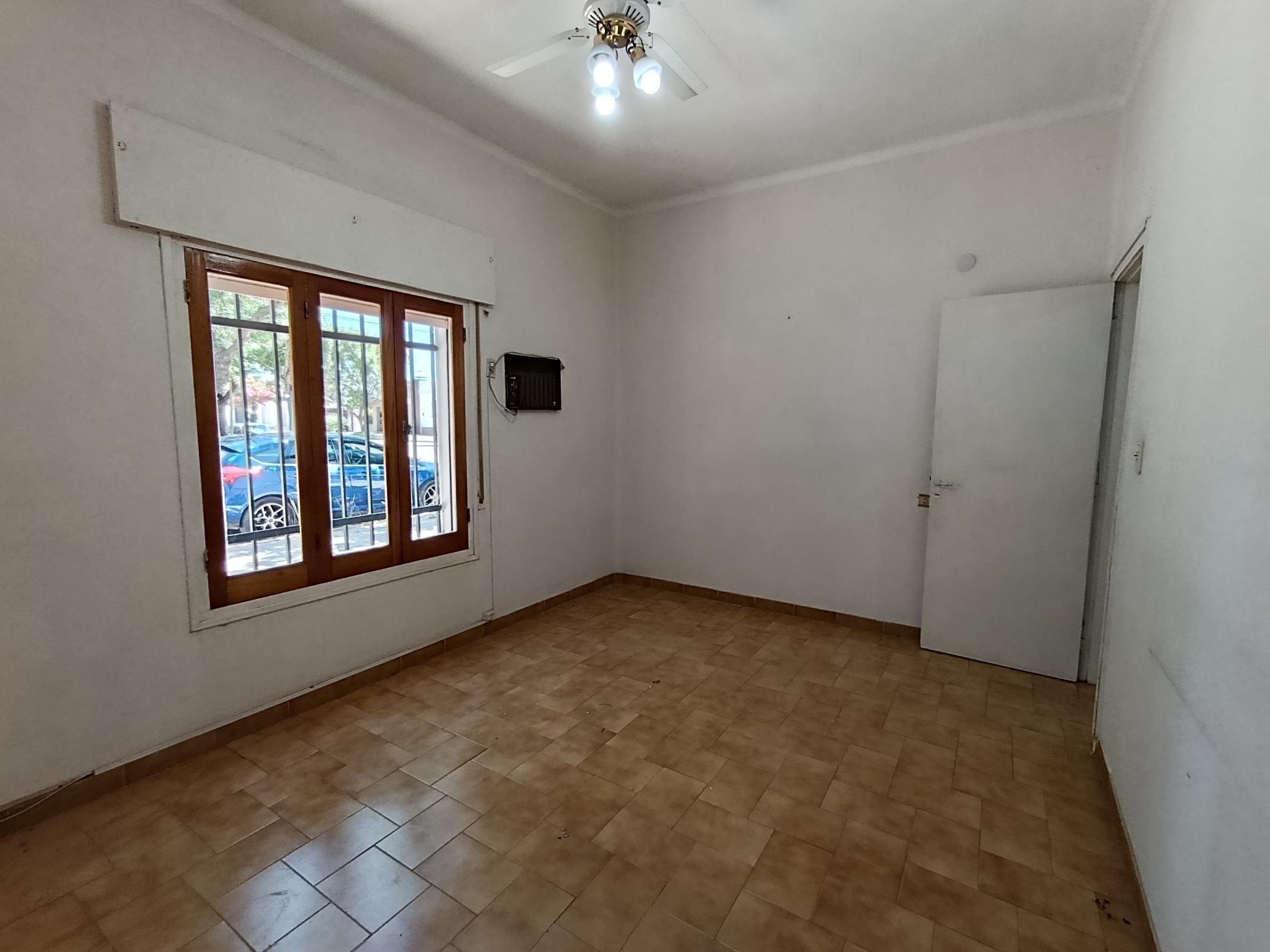 Pleno Centro  Alquiler Comercial Visible y Estratégico