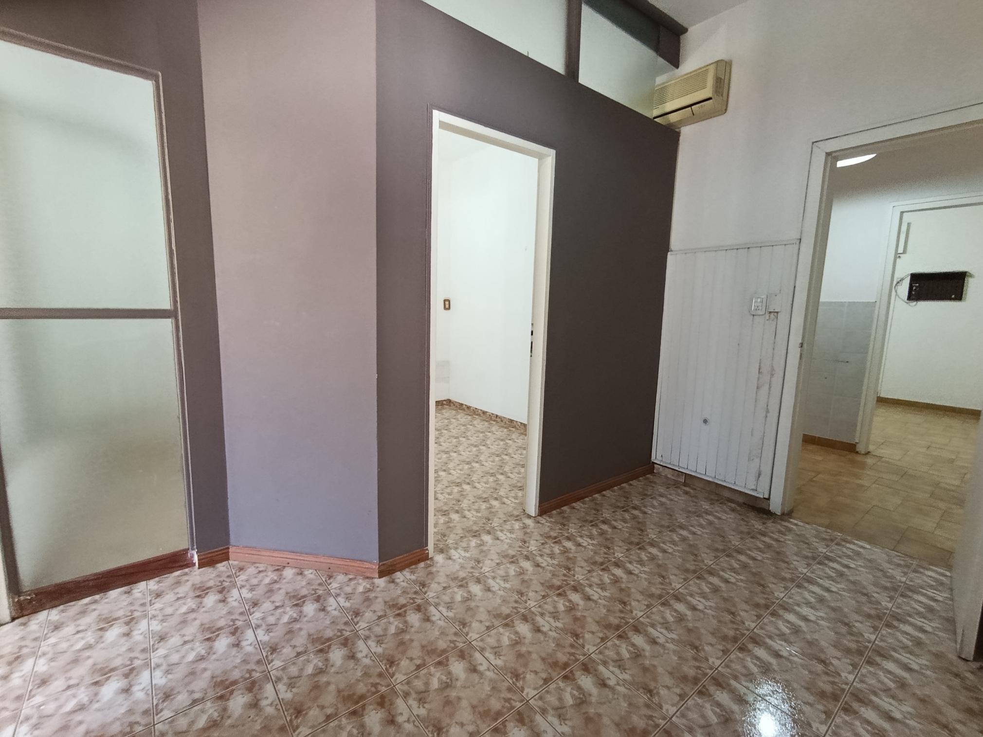 Pleno Centro  Alquiler Comercial Visible y Estratégico