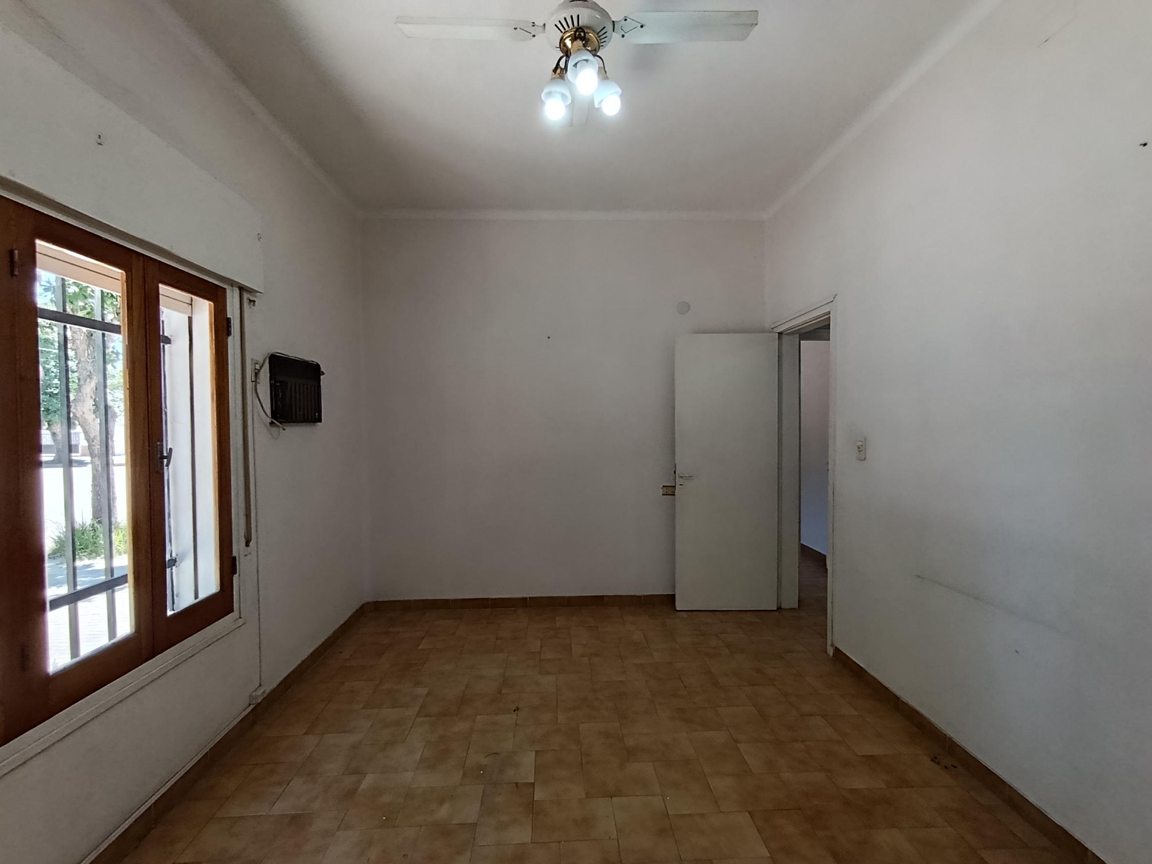 Pleno Centro  Alquiler Comercial Visible y Estratégico