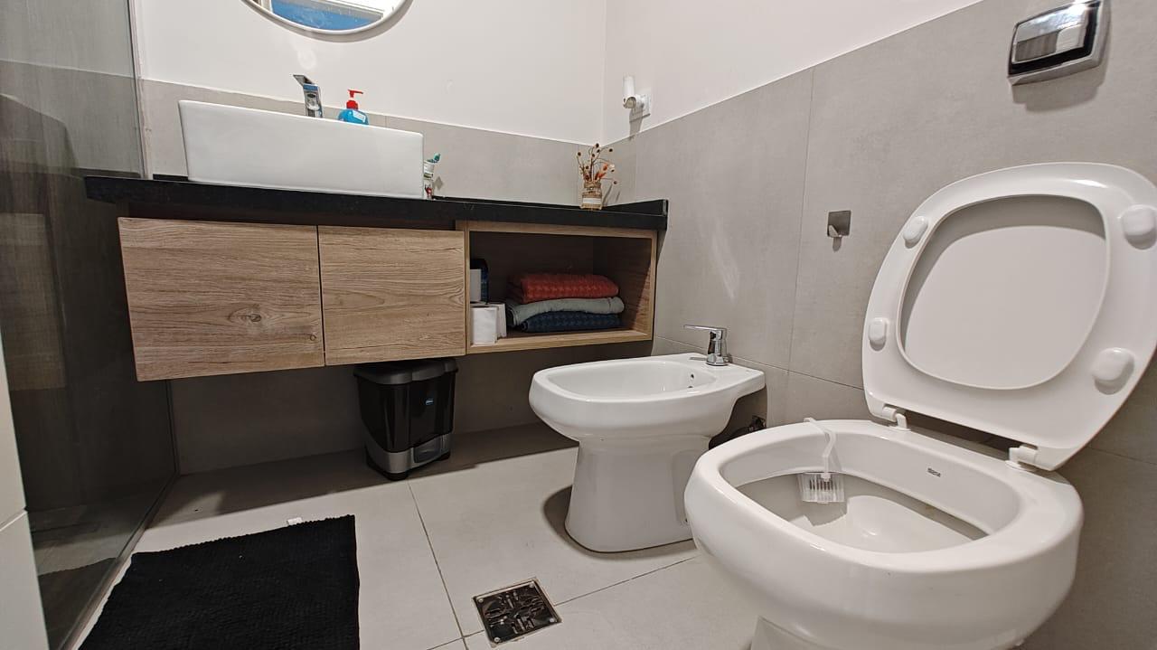 Duplex en Alquiler - 3 Dormitorios - Miradores de Manantiales