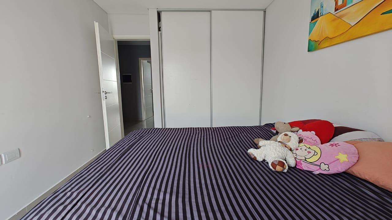 Duplex en Alquiler - 3 Dormitorios - Miradores de Manantiales