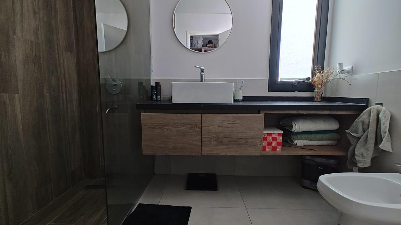 Duplex en Alquiler - 3 Dormitorios - Miradores de Manantiales