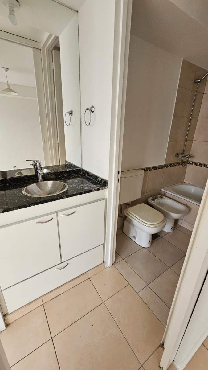 UBICACION ESTRATEGICA EN NUEVA CORDOBA - IDEAL ESTUDIANTES O PROFESIONALES