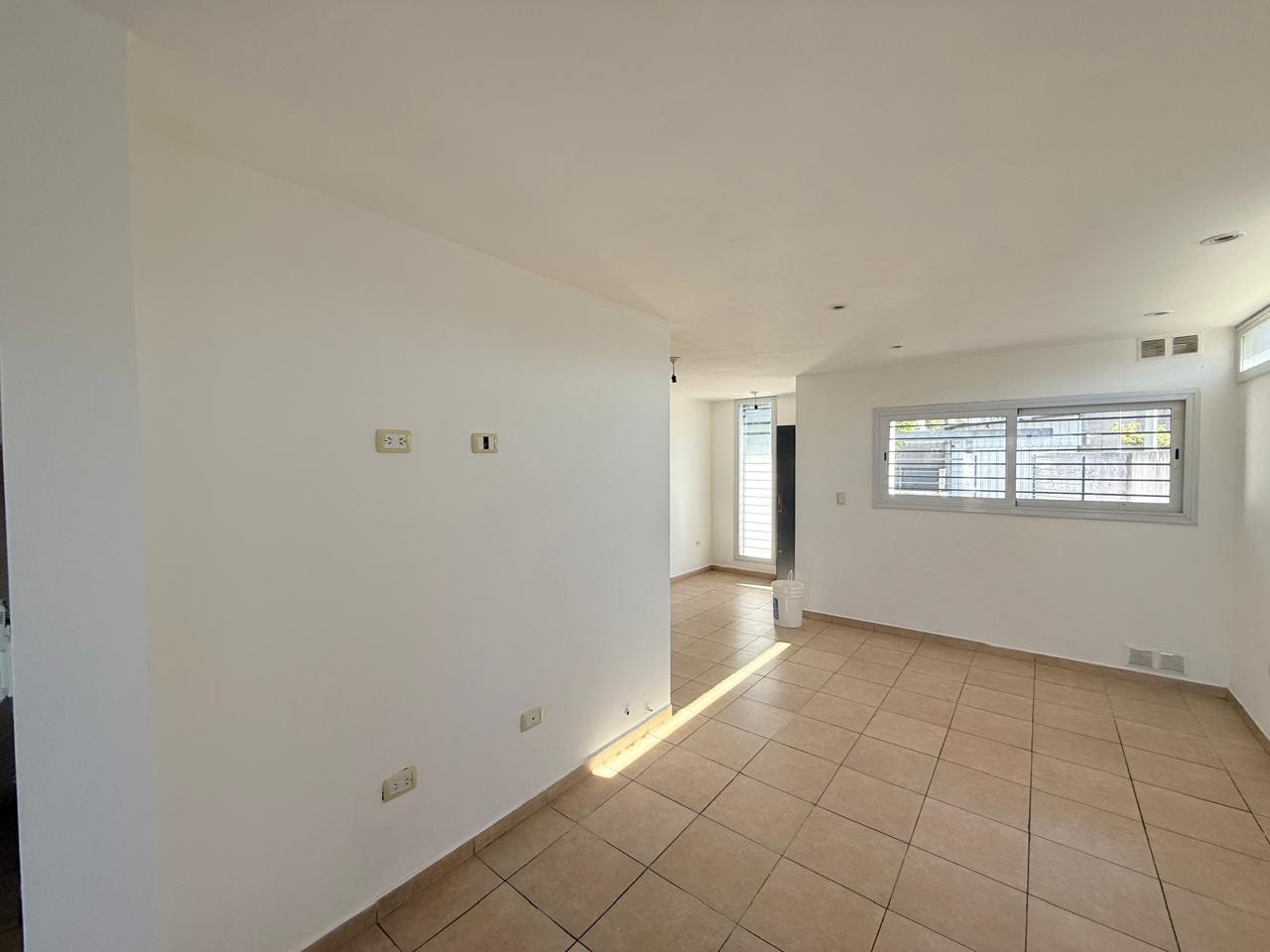 Duplex en Alquiler - 3 dormitorios - Barrio Colinas de Velez Sarsfield