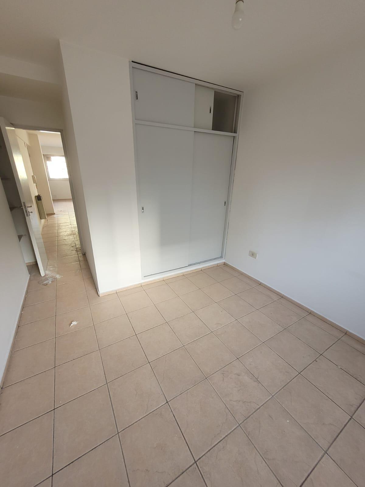 ALQ- ALTO ALBERDI- ZIPOLI 120 1 DORMITORIO- 1 PISO POR ESC. EXP ECOÓM.