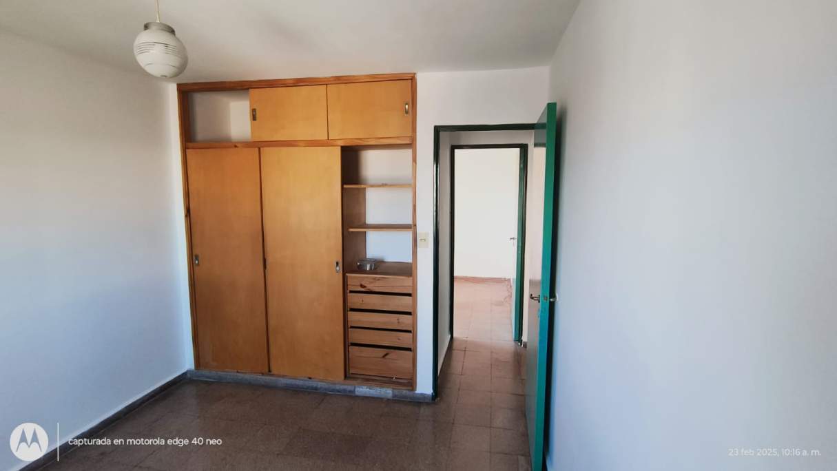 ALBERDI: 27 DE ABRIL 1700 2 DORMITORIOS  C BALCON