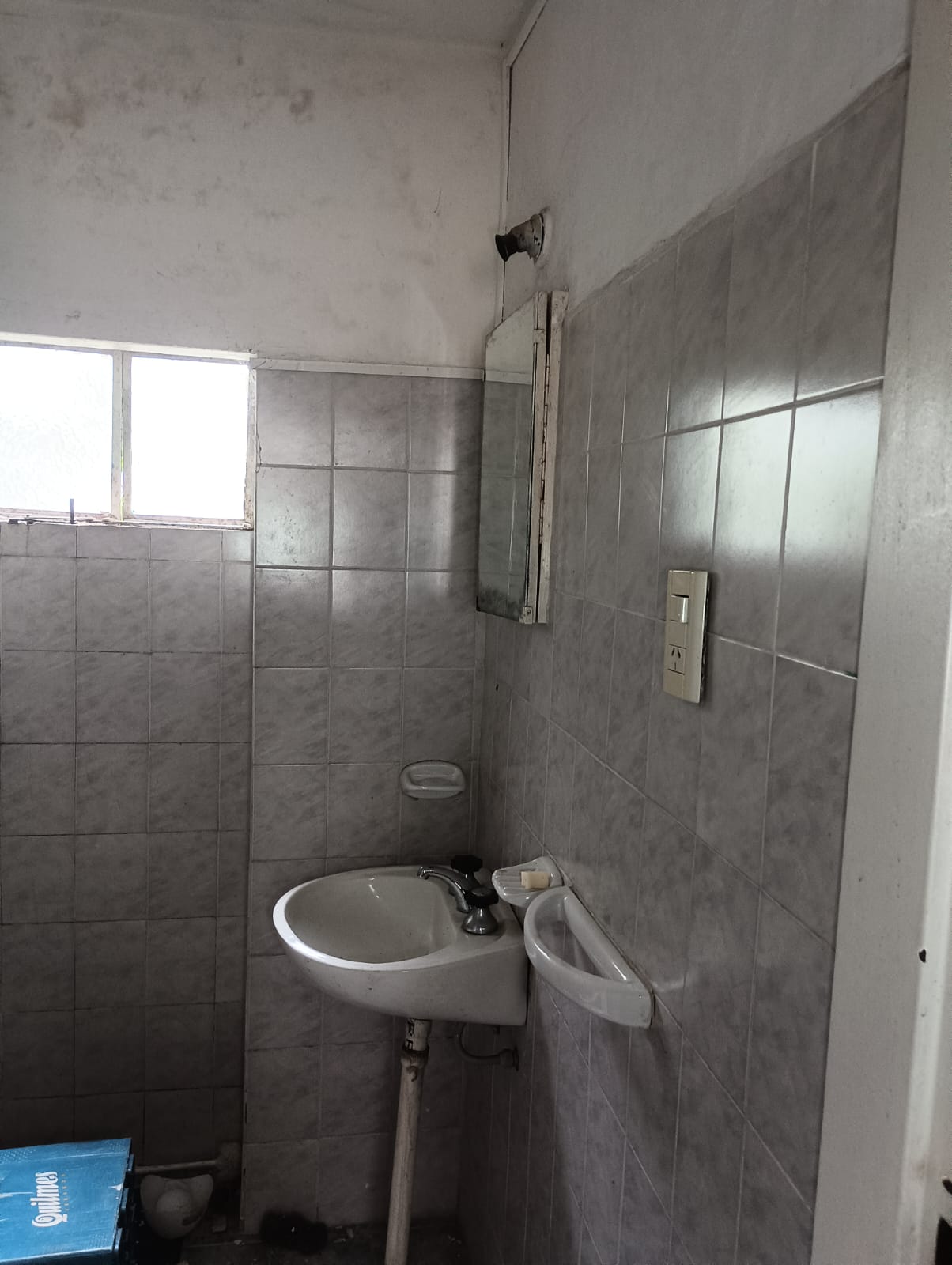 VENDO casa a reciclar en en Centro de VILLA CARLOS PAZ