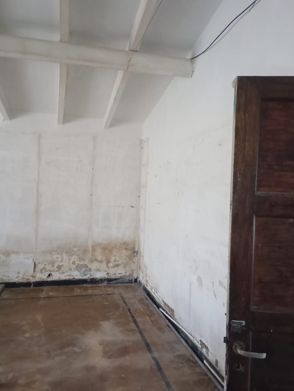 VENDO casa a reciclar en en Centro de VILLA CARLOS PAZ