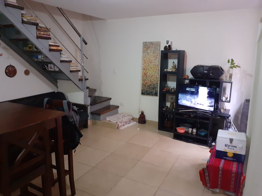 DUPLEX DE UN DORMITORIO CON BALCÓN EN ALBERDI!