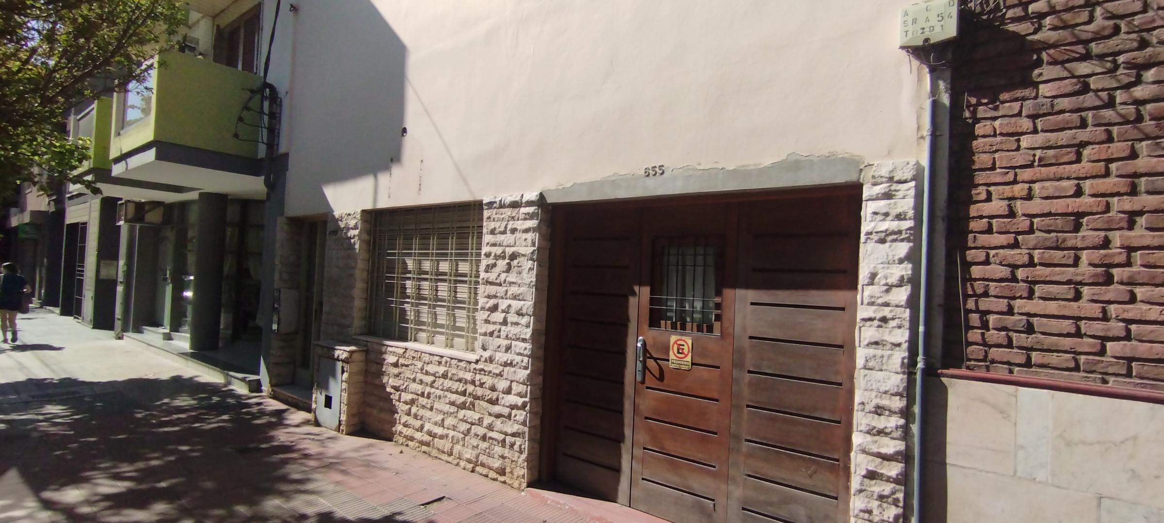 Atentos inversionistas!!!!! Oportunidad para edificar en una zona creciente de Alta Córdoba.