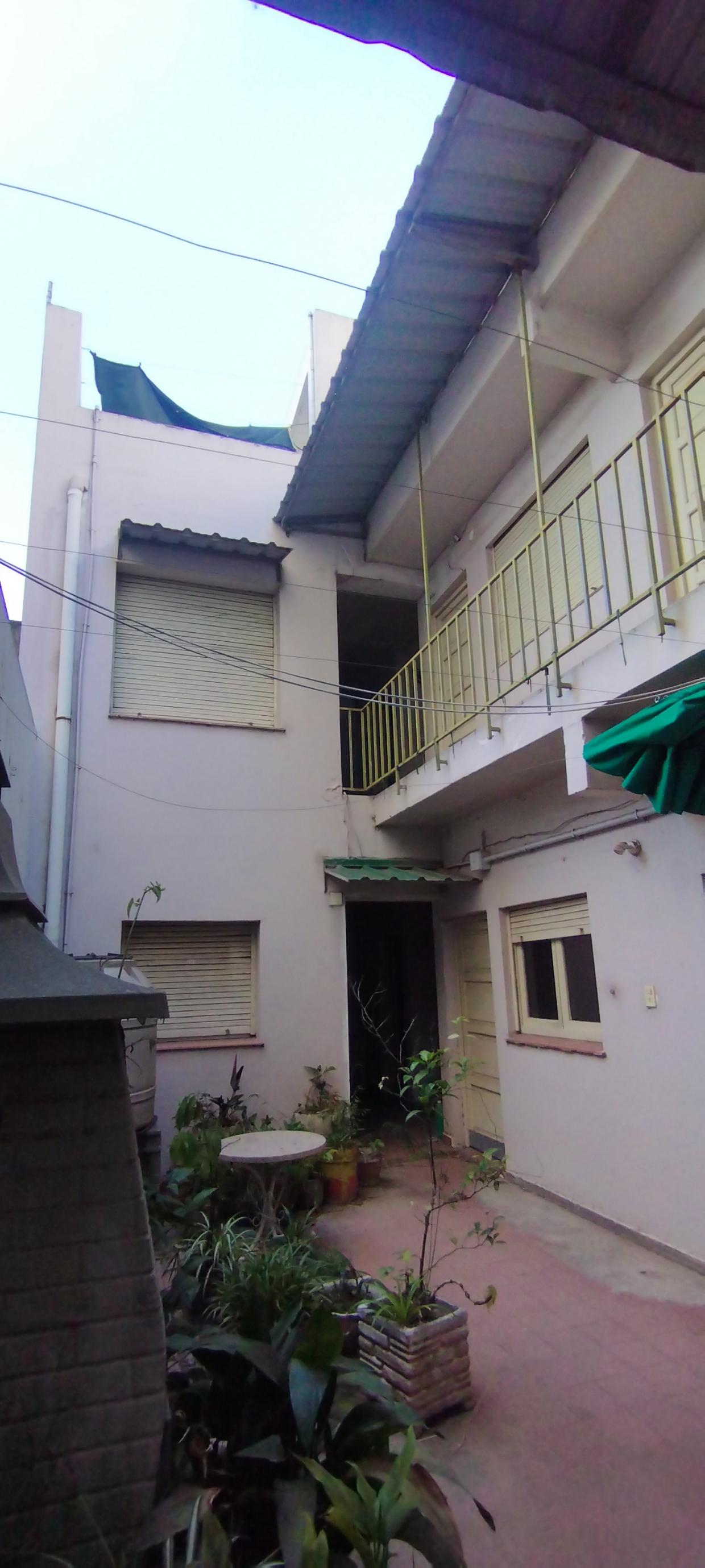 Atentos inversionistas!!!!! Oportunidad para edificar en una zona creciente de Alta Córdoba.