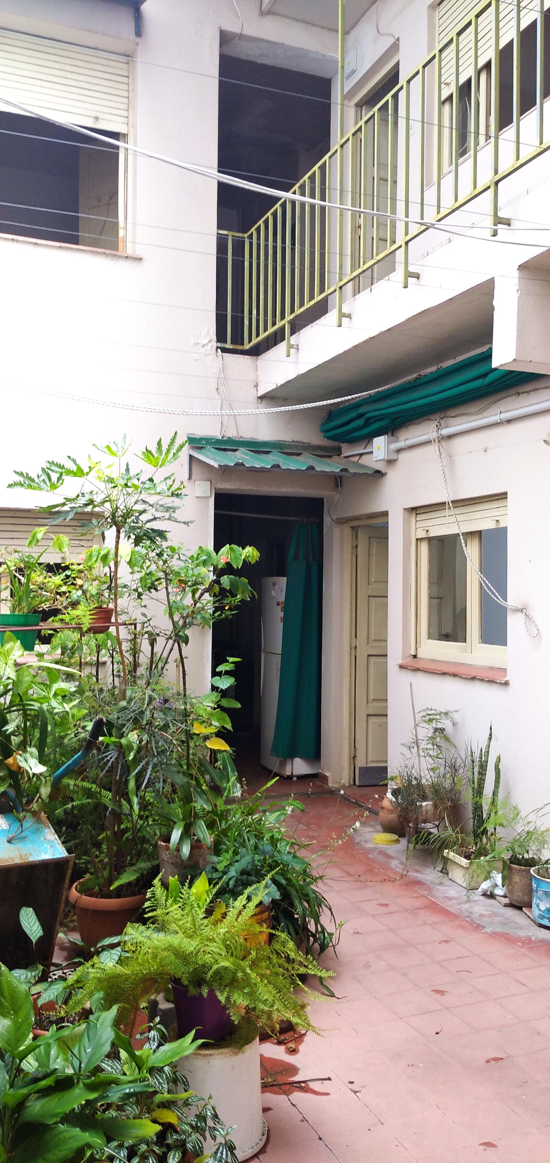 Atentos inversionistas!!!!! Oportunidad para edificar en una zona creciente de Alta Córdoba.