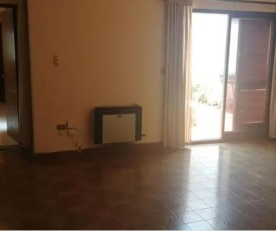 ALQUILO Casa 3dorm. Ccochera. B Parque San Francisco.