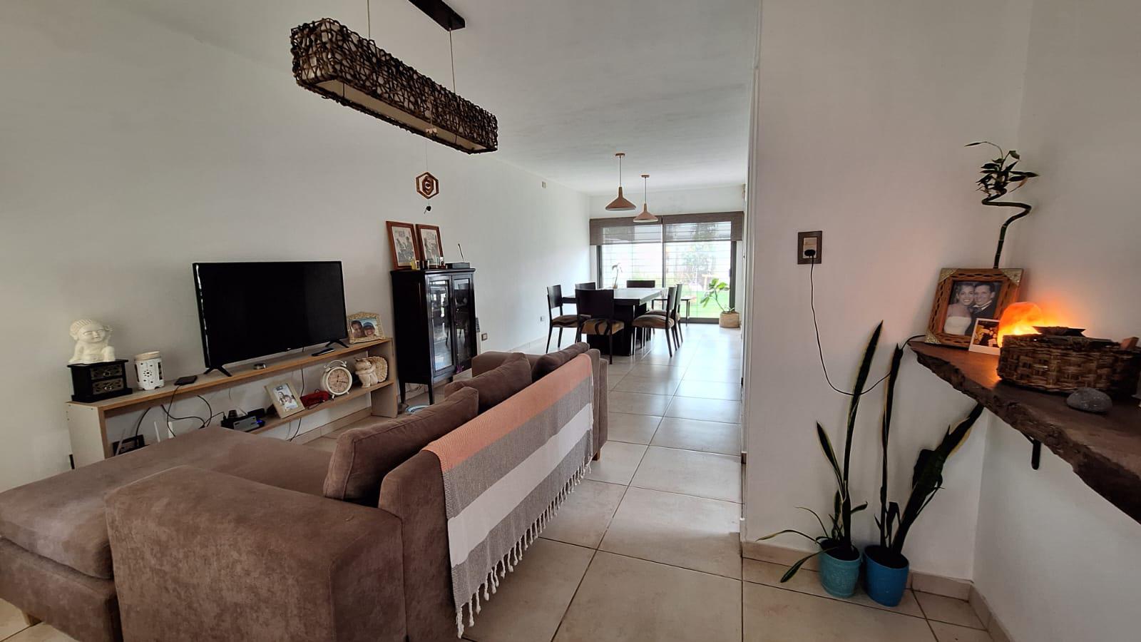 ALQUILER Casa 1 Dormitorio Escritorio Nuevo Poeta Lugones