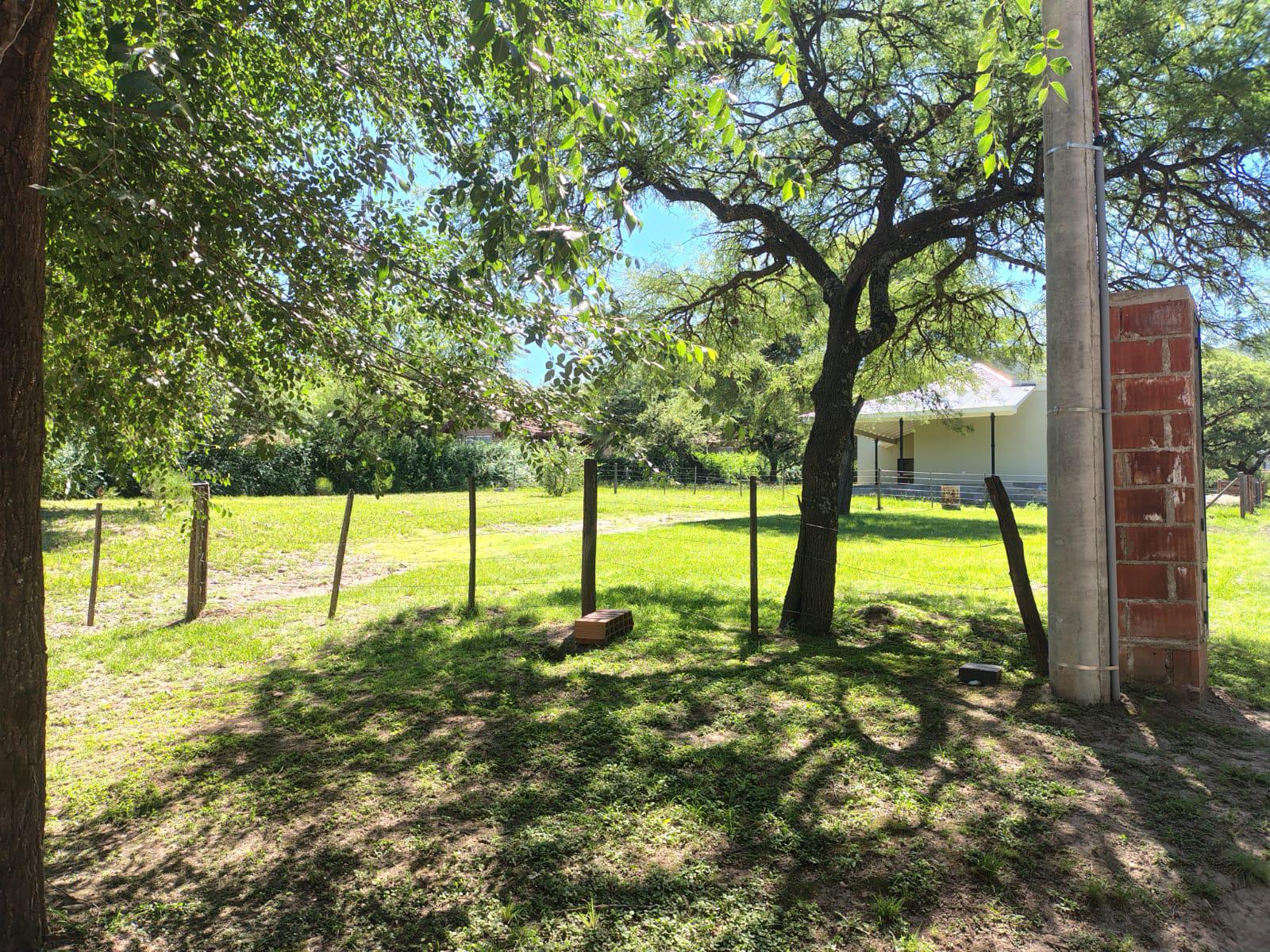 Hermoso lote, servicios en la puerta, Escritura perfecta