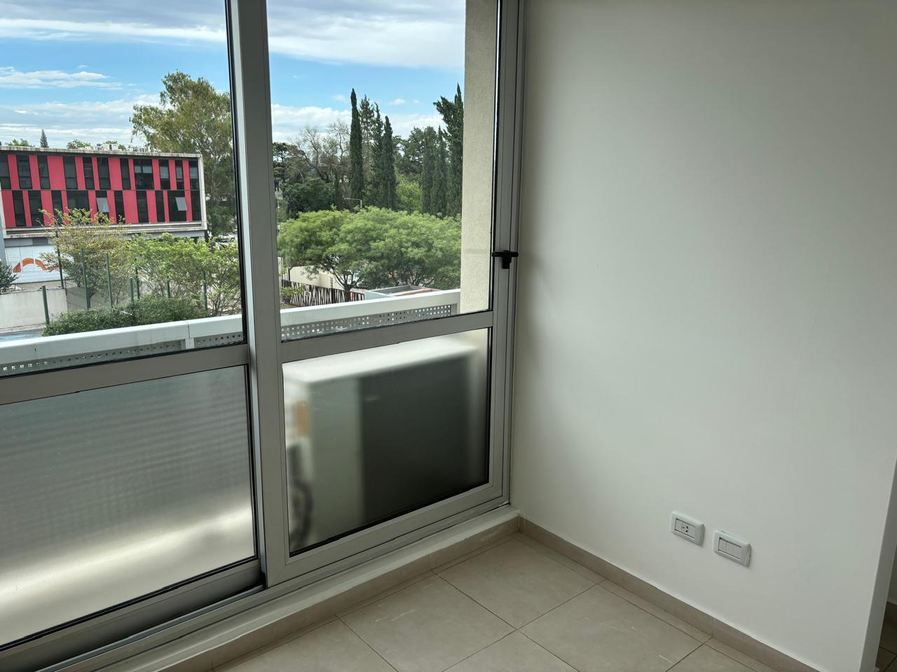 VILLA BELGRANO COMPLEJO VISTALBA DEPARTAMENTO DE DOS DORMITORIOS.