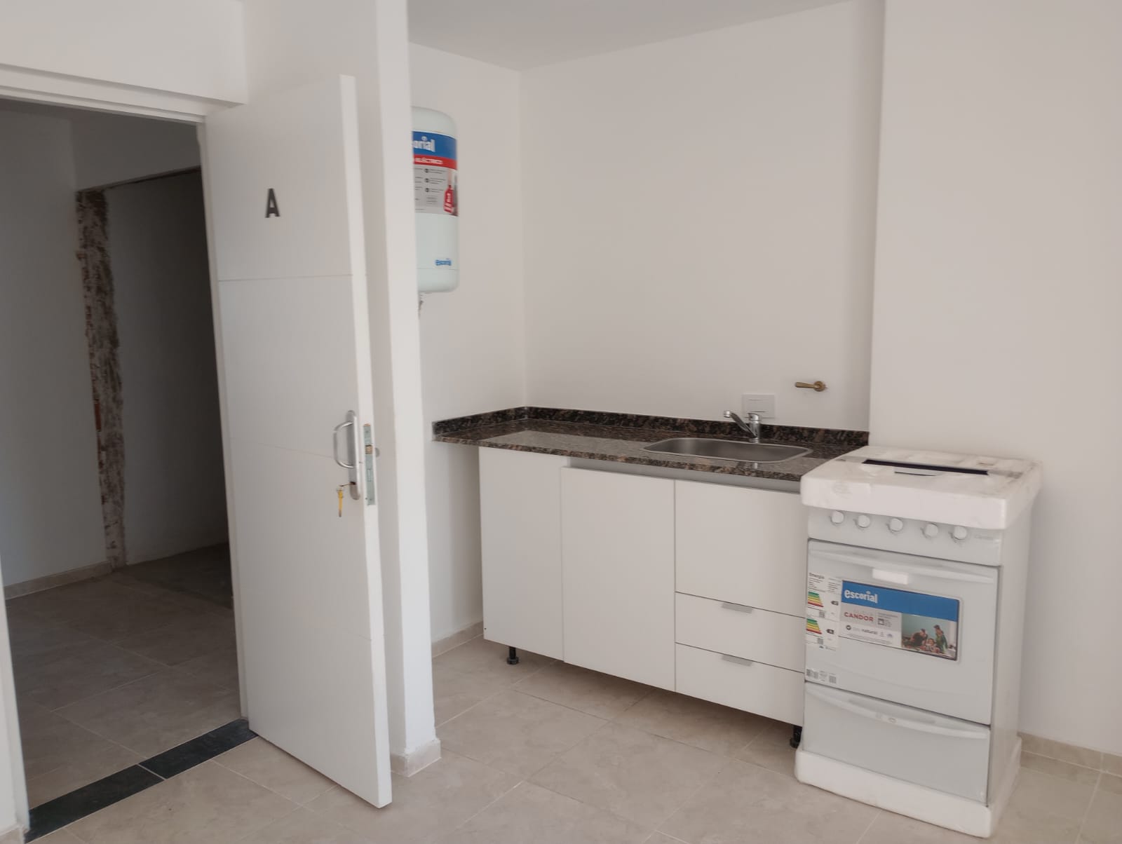 DEPARTAMENTOS  ZONA IDEAL DOS DORMITORIOS Y DOS BAÑOS MUY LUMINOSO CERCA DE TODO