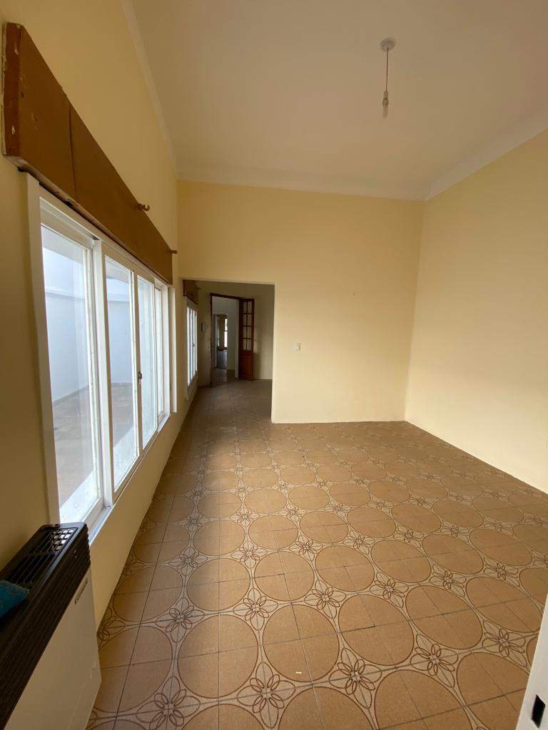 ALQUILER CASONA COMERCIAL MUDA TU EMPRESA A 5 MINUTOS DEL CENTRO Y METROS DE AVENIDA SANTA FE