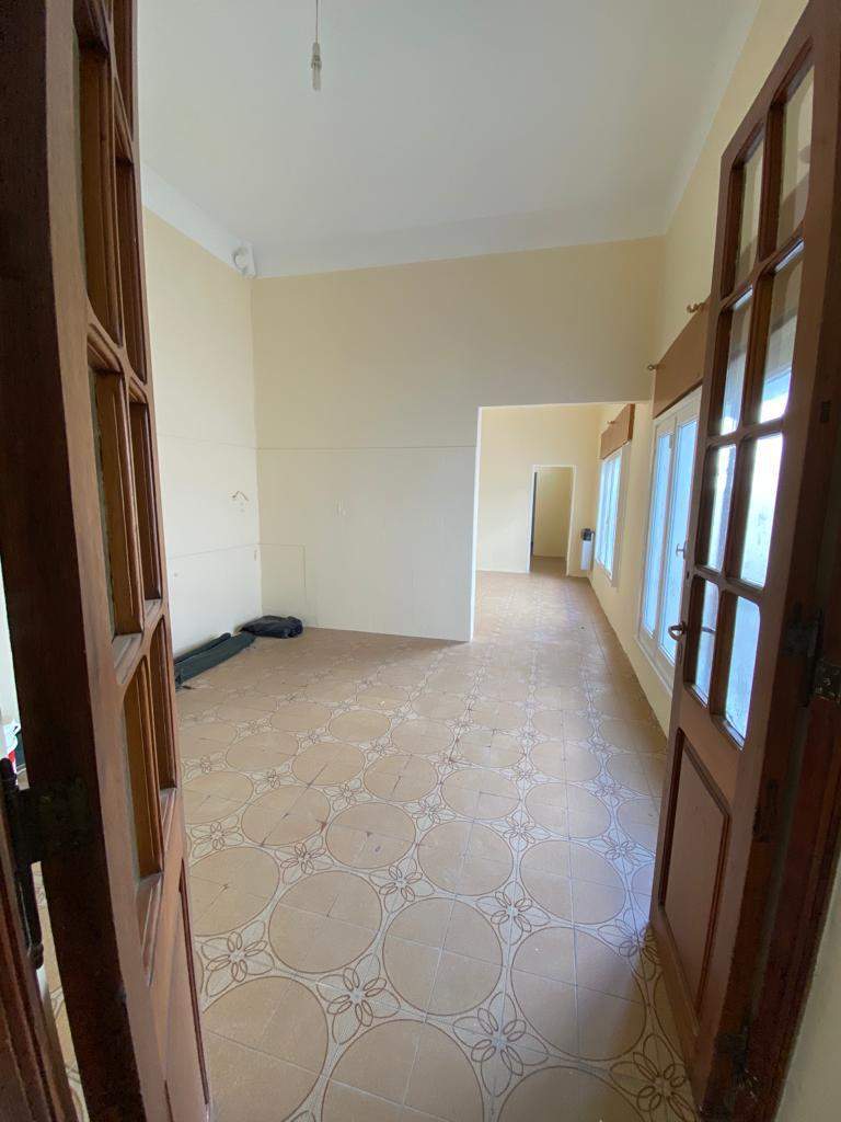 ALQUILER CASONA COMERCIAL MUDA TU EMPRESA A 5 MINUTOS DEL CENTRO Y METROS DE AVENIDA SANTA FE