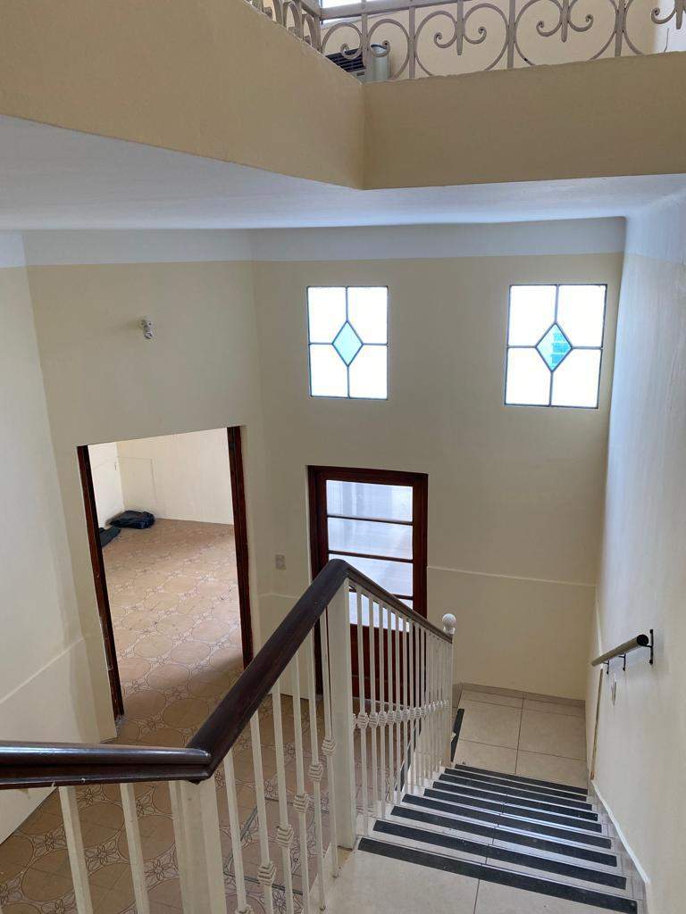 ALQUILER CASONA COMERCIAL MUDA TU EMPRESA A 5 MINUTOS DEL CENTRO Y METROS DE AVENIDA SANTA FE