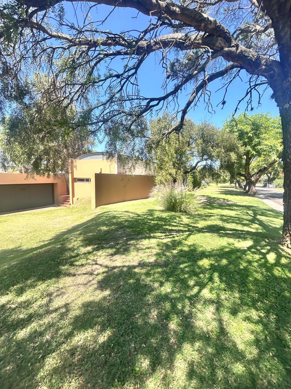 ALQUILER 3 DORMI EN LAS DELICIAS