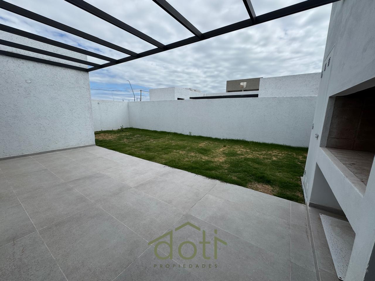 Casa a Estrenar en Planta Baja  Rincones de Manantiales