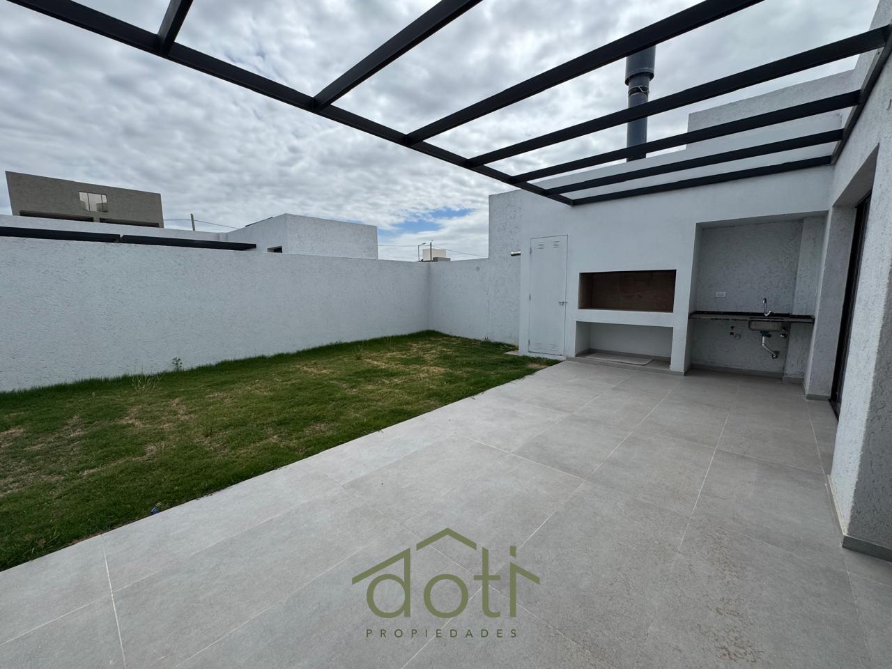 Casa a Estrenar en Planta Baja  Rincones de Manantiales