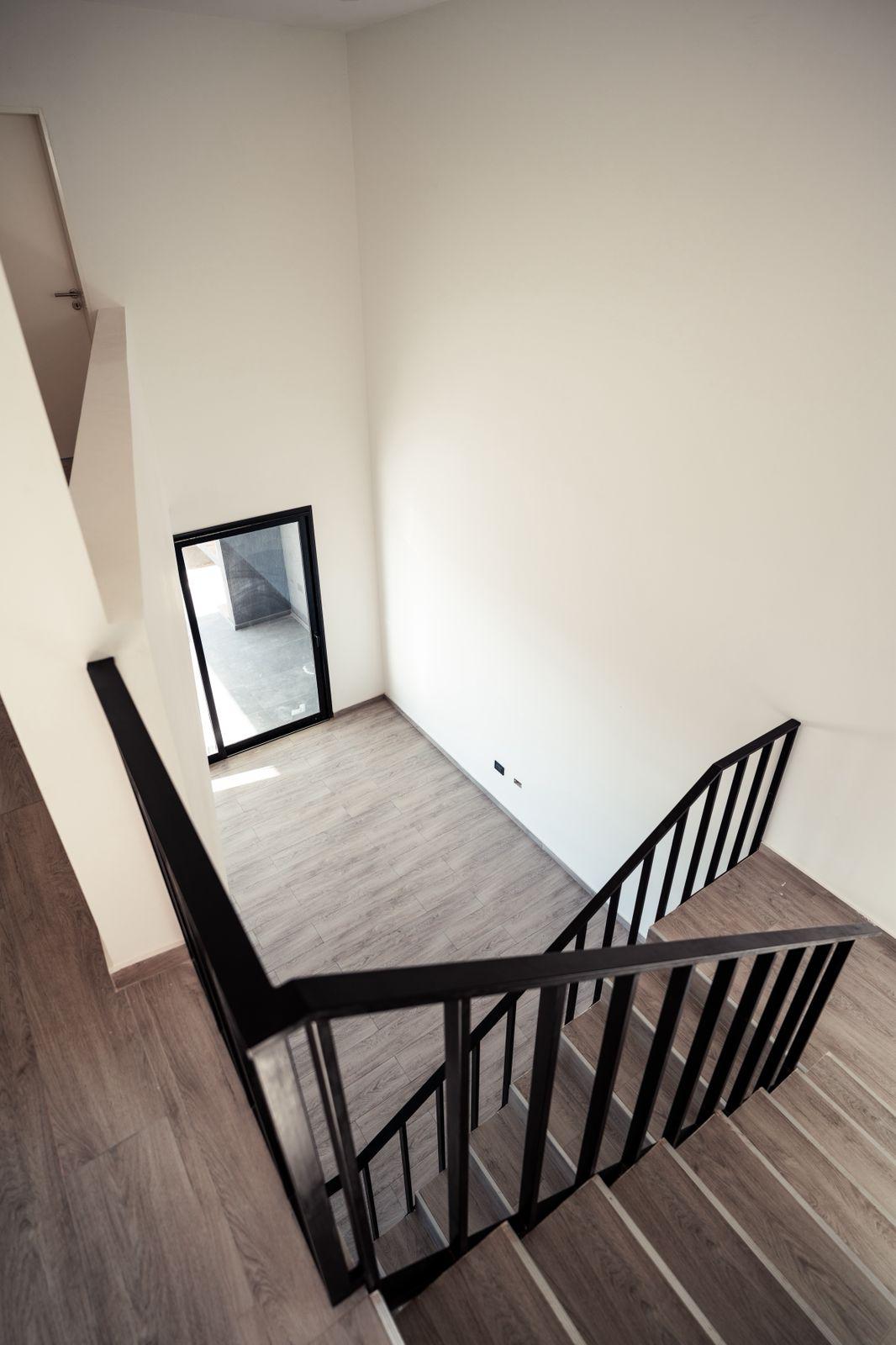 VENTA DE CASA  3 DORMITORIOS EN CUESTAS DE MANANTIALES II