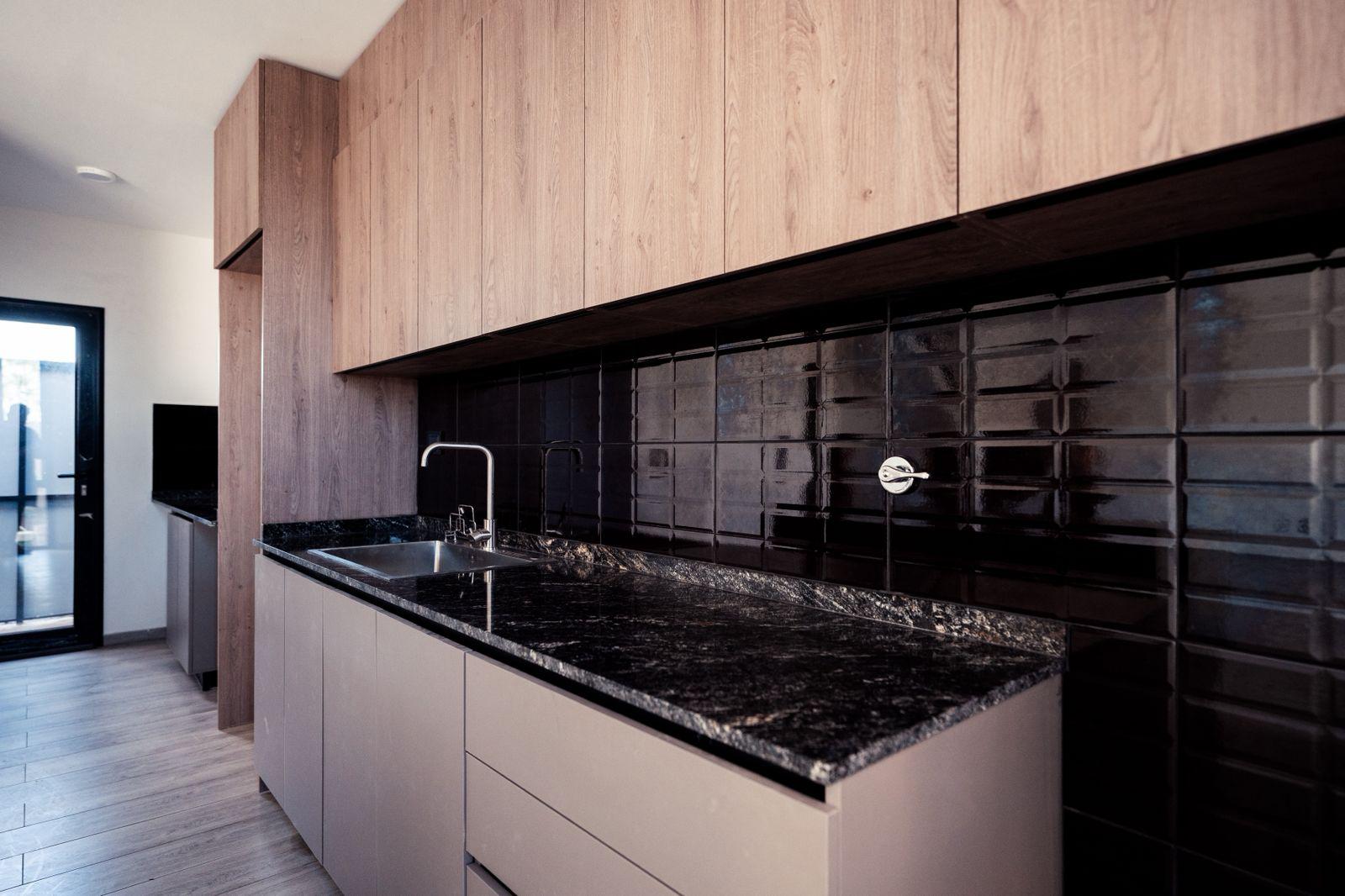 VENTA DE CASA  3 DORMITORIOS EN CUESTAS DE MANANTIALES II