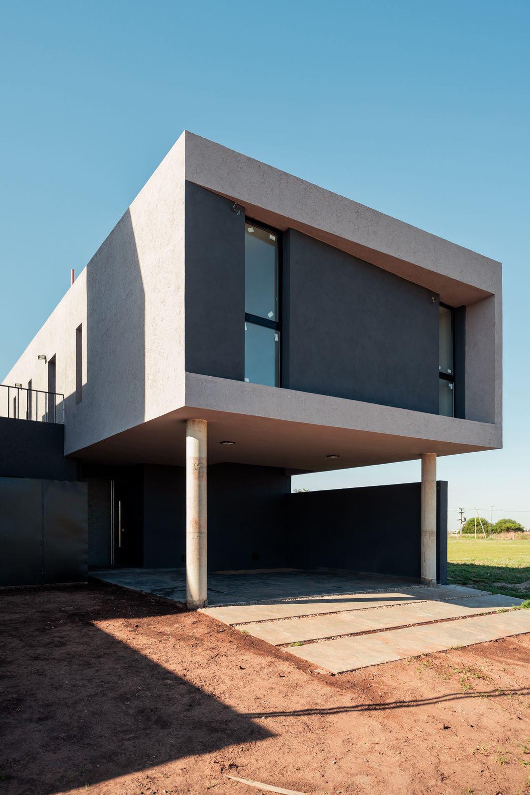 VENTA DE CASA  3 DORMITORIOS EN CUESTAS DE MANANTIALES II