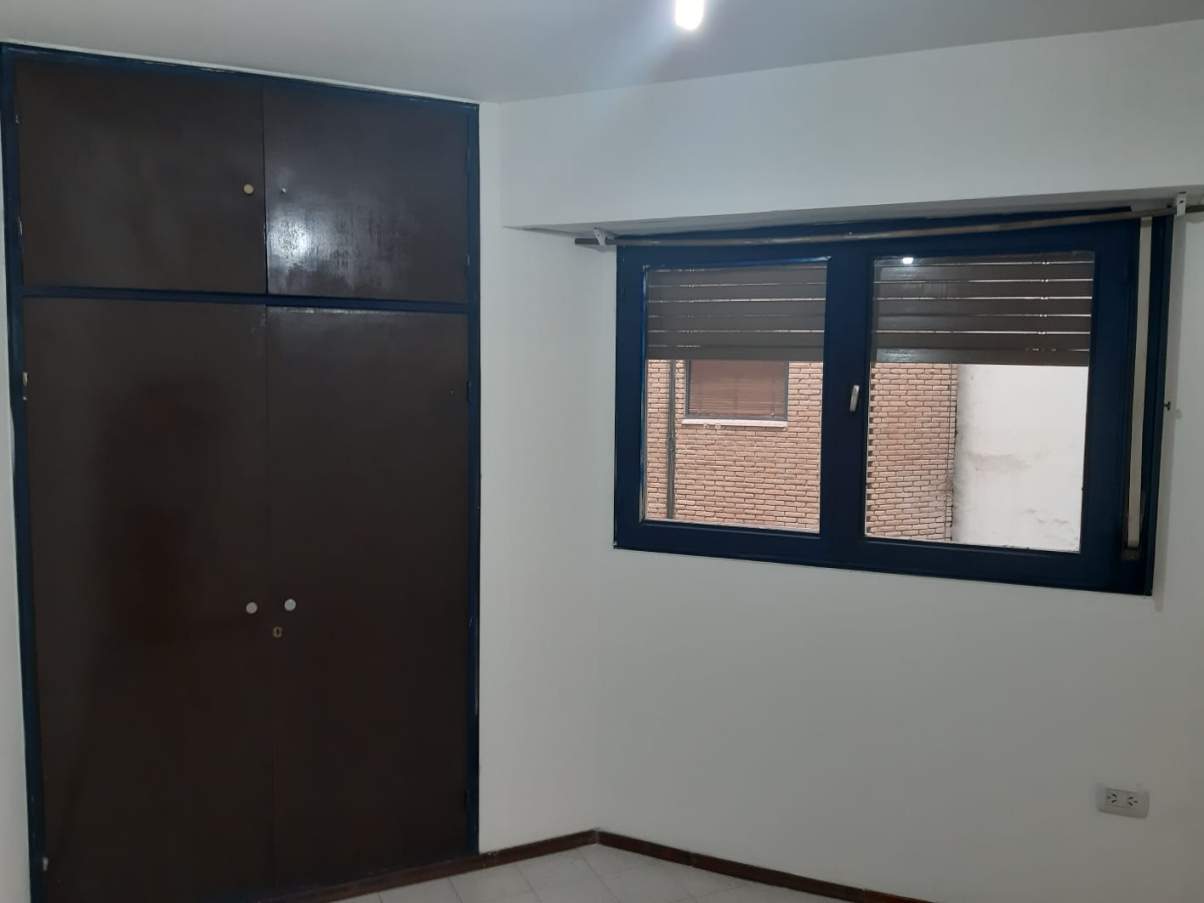 Departamento 1 Dormitorio - Balcón - Bv Illia a 1 cuadra de Bv. Chacabuco