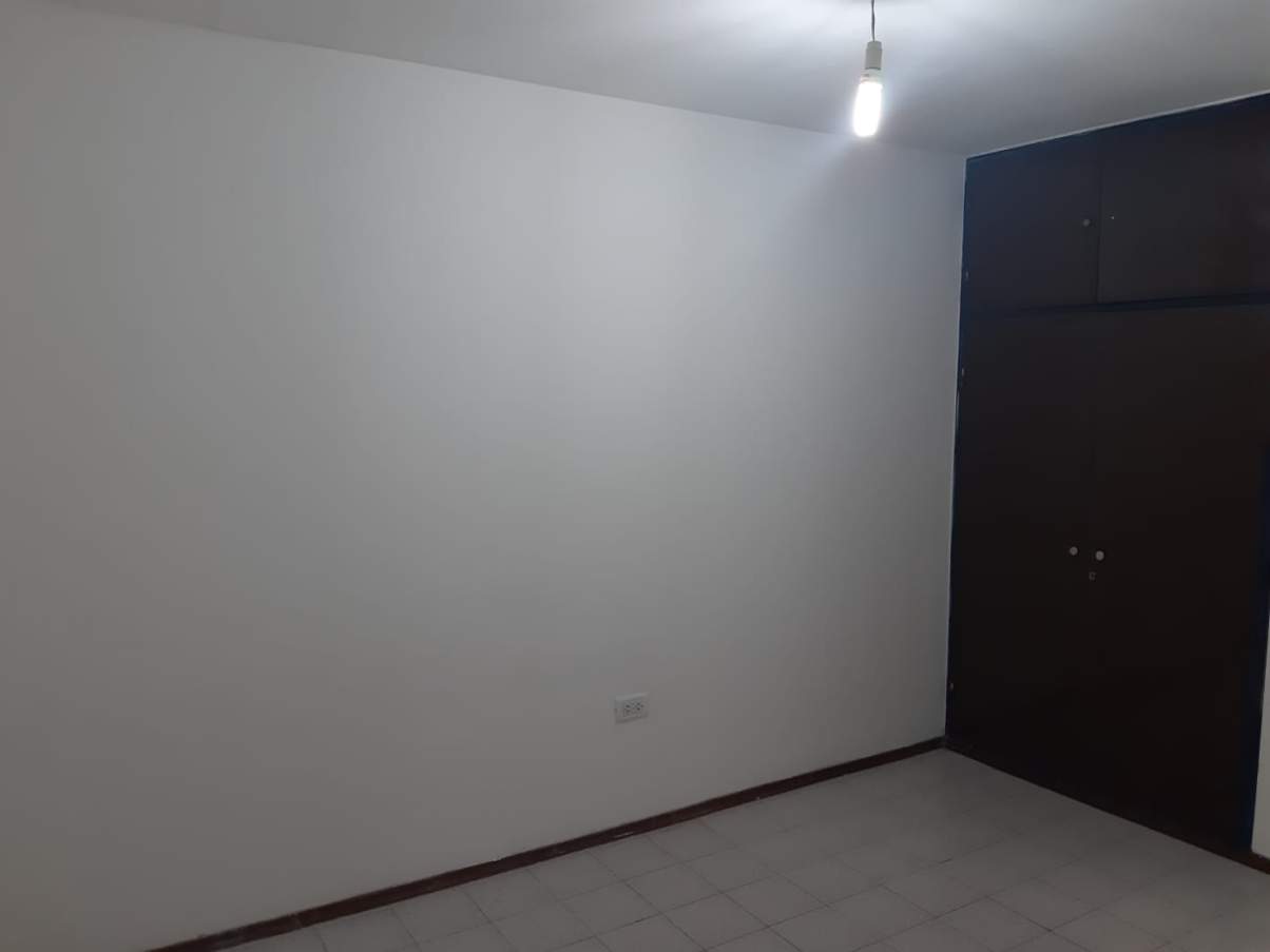 Departamento 1 Dormitorio - Balcón - Bv Illia a 1 cuadra de Bv. Chacabuco