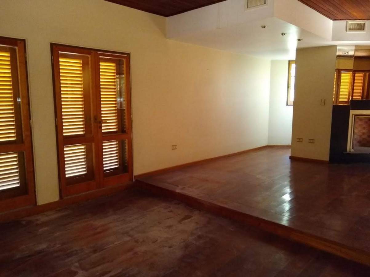 Casa en Venta Granja de Funes !!!