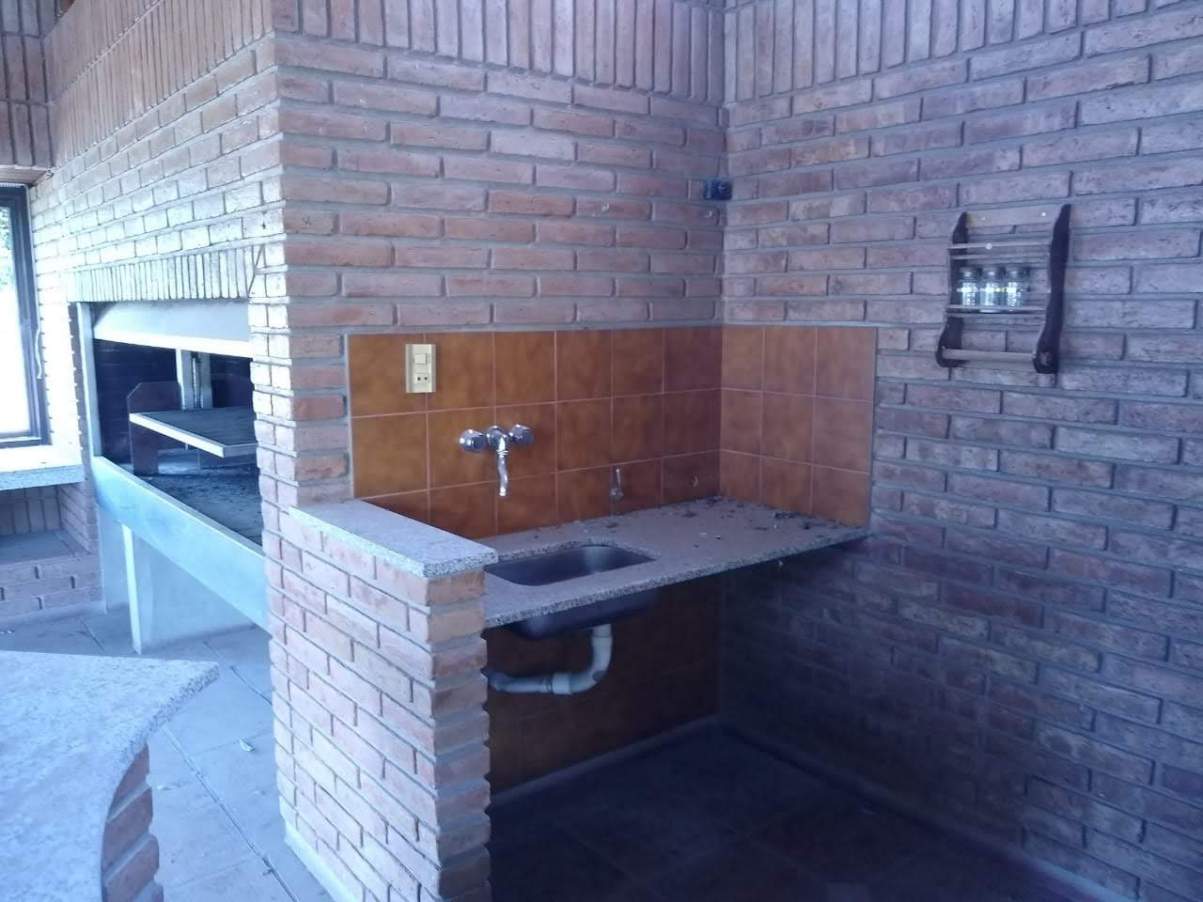 Casa en Venta Granja de Funes !!!