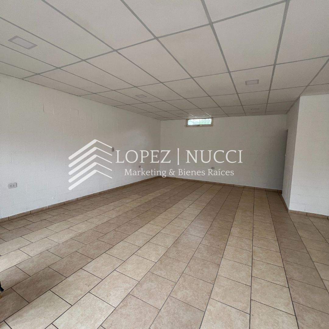 ALQUILER LOCAL COMERCIAL EN EL TALAR DE MENDIOLAZA