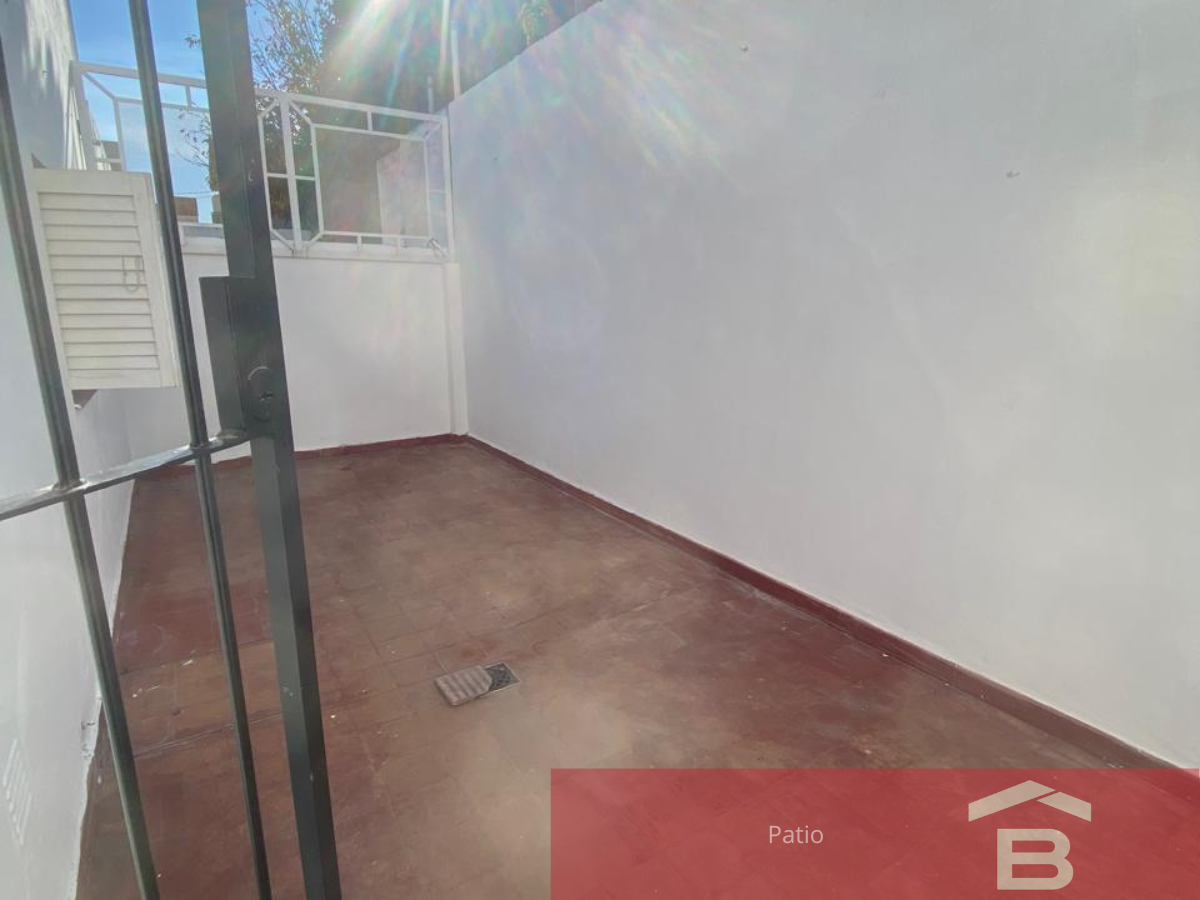 Alquiler  Casa 2 dormitorios en Barrio Sarmiento  Córdoba Capital