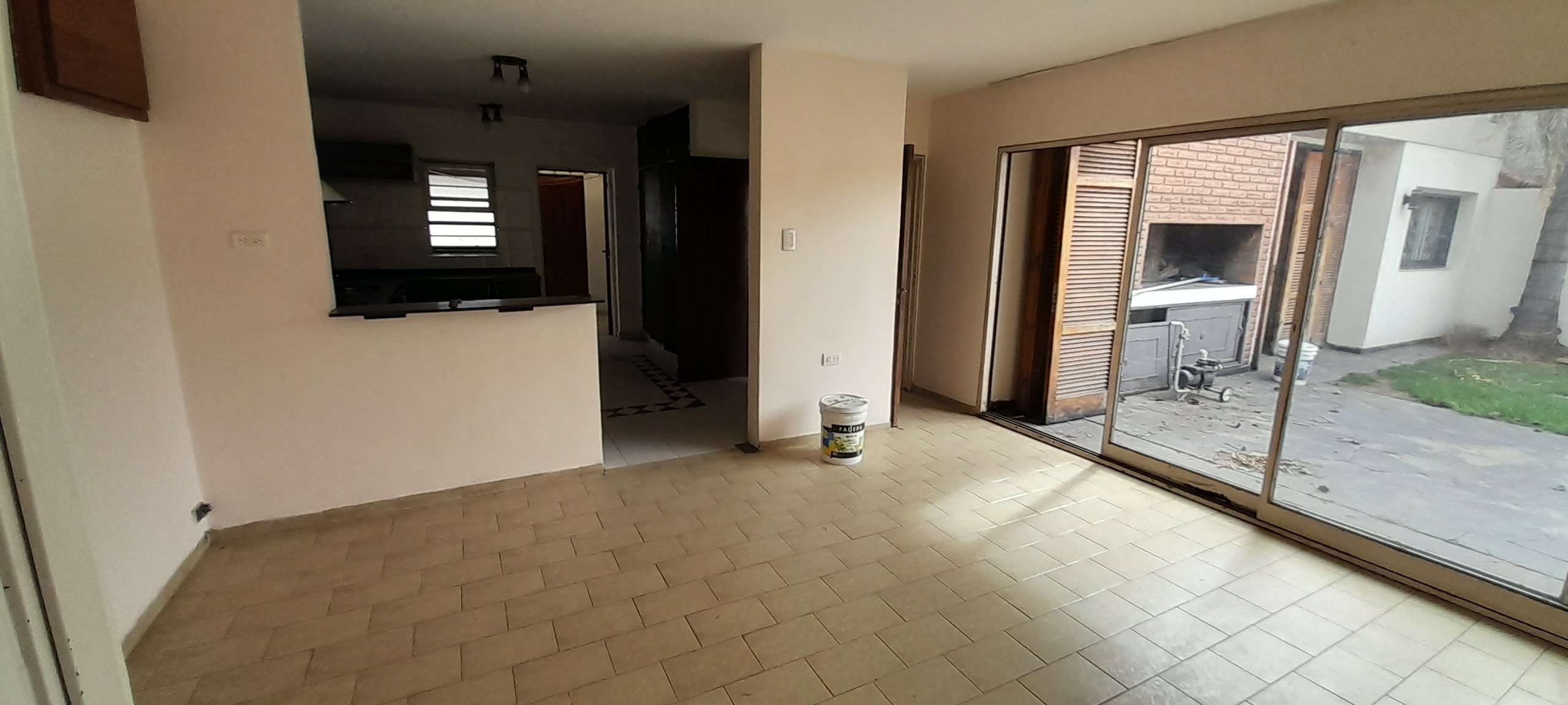 CERRO CHICO - NATAL CRESPO 4700 - CASA 3 DORMITORIOS EN ALQUILER