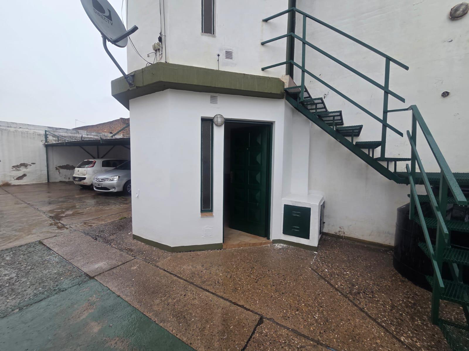 TALLERES ESTE - PUNTA DEL SAUCE 1956 - ALQUILER DEPARTAMENTO