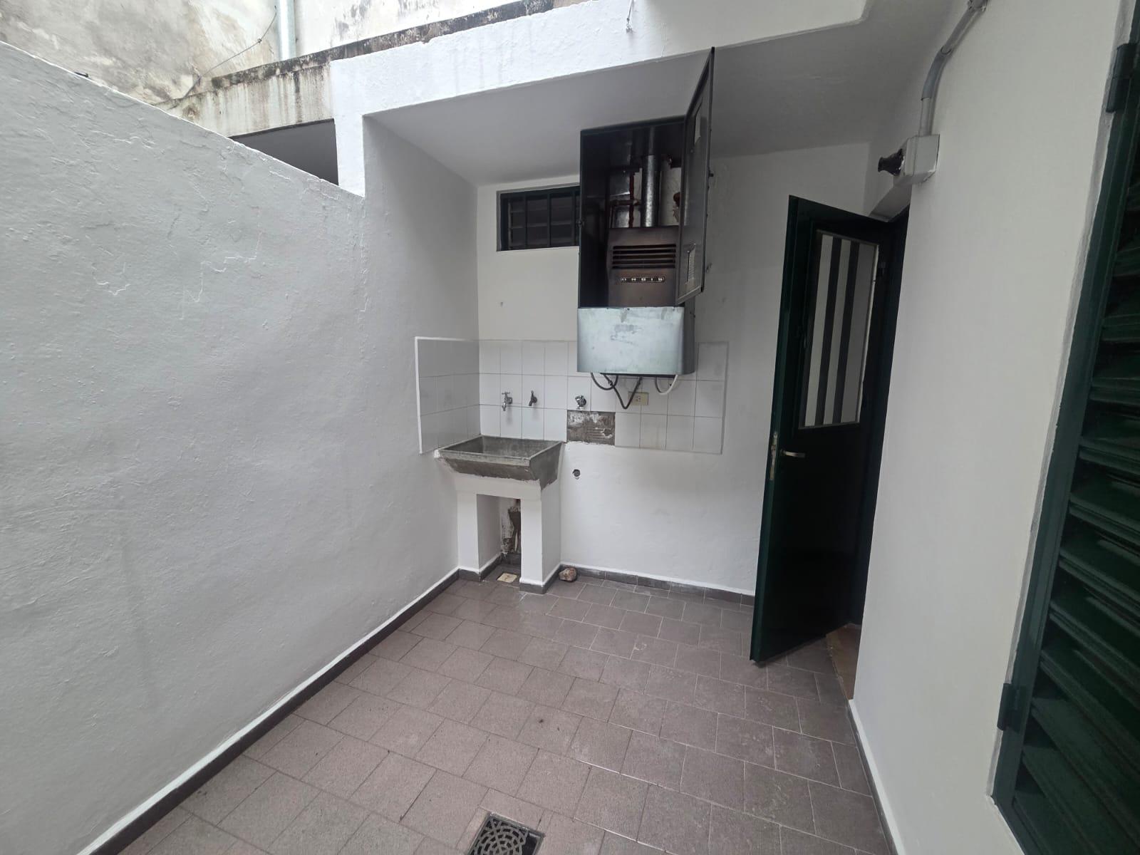 TALLERES ESTE - PUNTA DEL SAUCE 1956 - ALQUILER DEPARTAMENTO