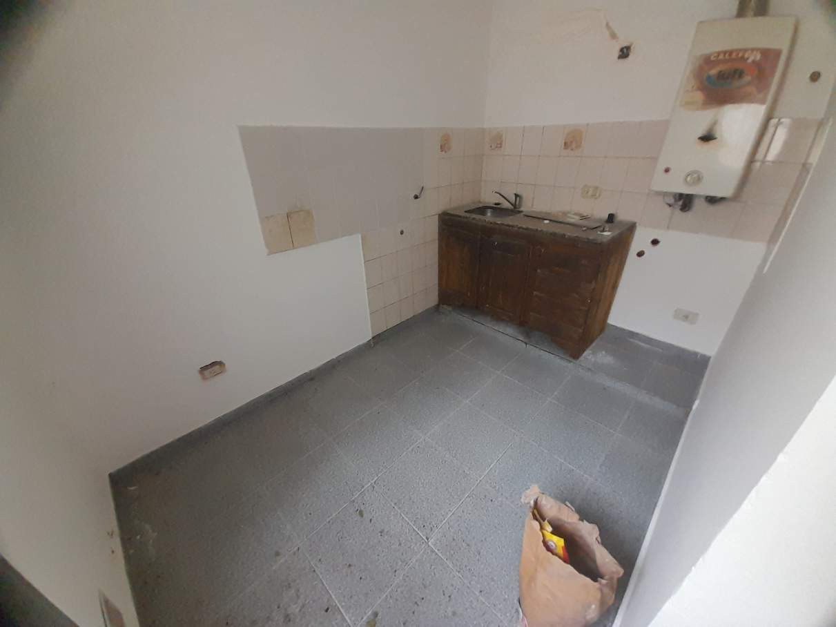 HIPOLITO YRIGOYEN  - ANISACATE 718 - DEPARTAMENTO 1 DORMITORIO EN ALQUILER