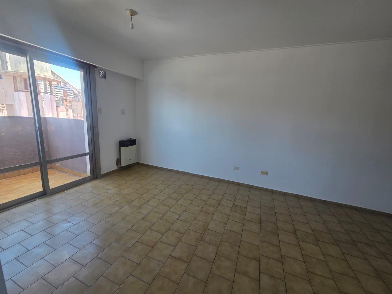 CENTRO - PARANA 195 - DEPTO 2 DORMITORIO EN ALQUILER CON COCHERA