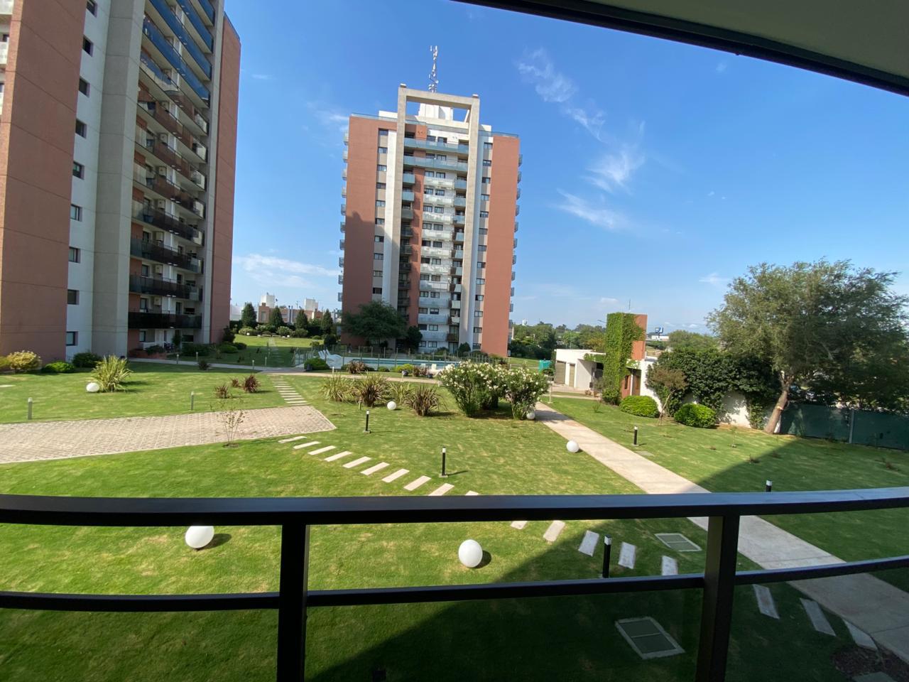 ALQUILER PILARES DE MANANTIALES