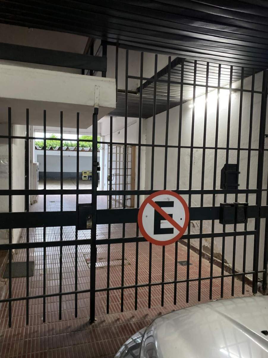 Alquiler Local sobre Av. Sabattini 166 m2