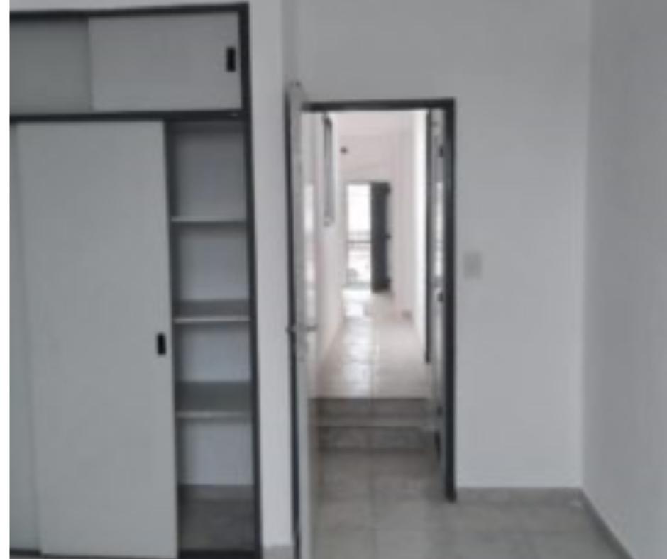 ALQUILO dpto 2 dorm con balcón y  terraza. B Rivadavia.