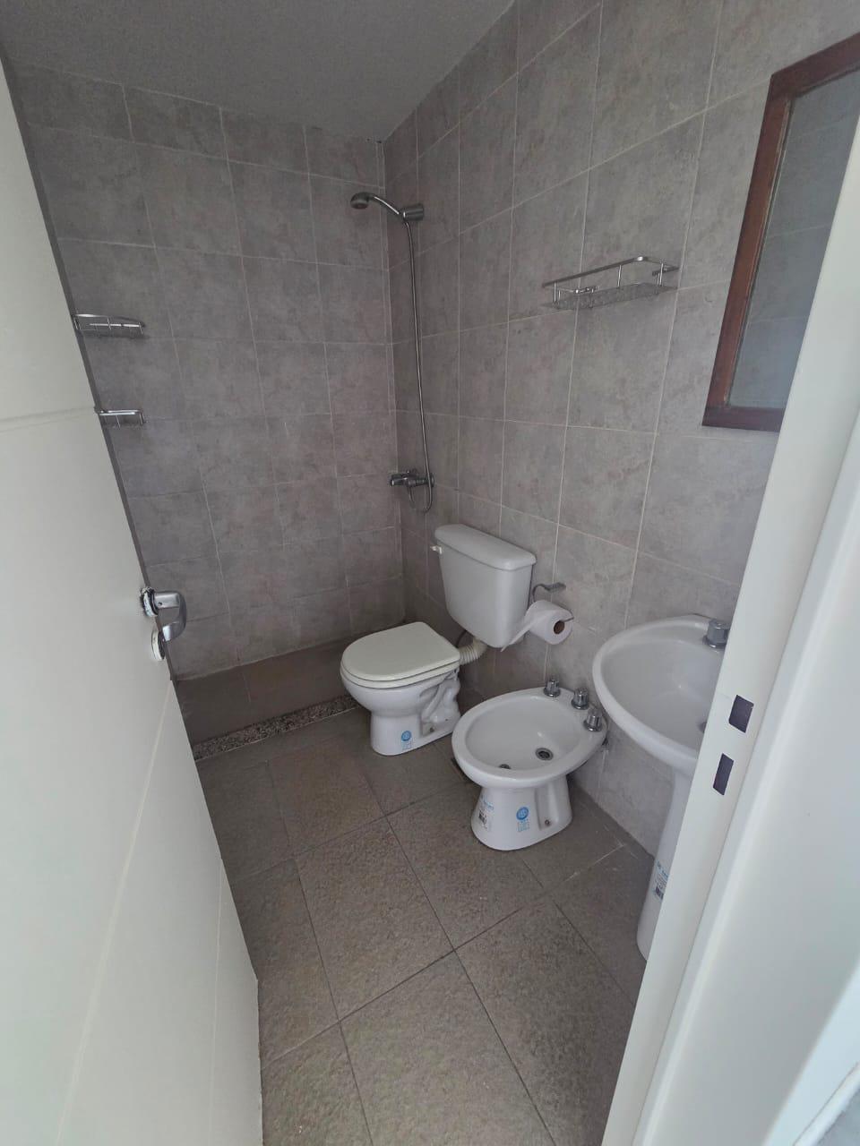 ALBERDI - SOL DE MAYO AL 100 - DEPTO EN VENTA
