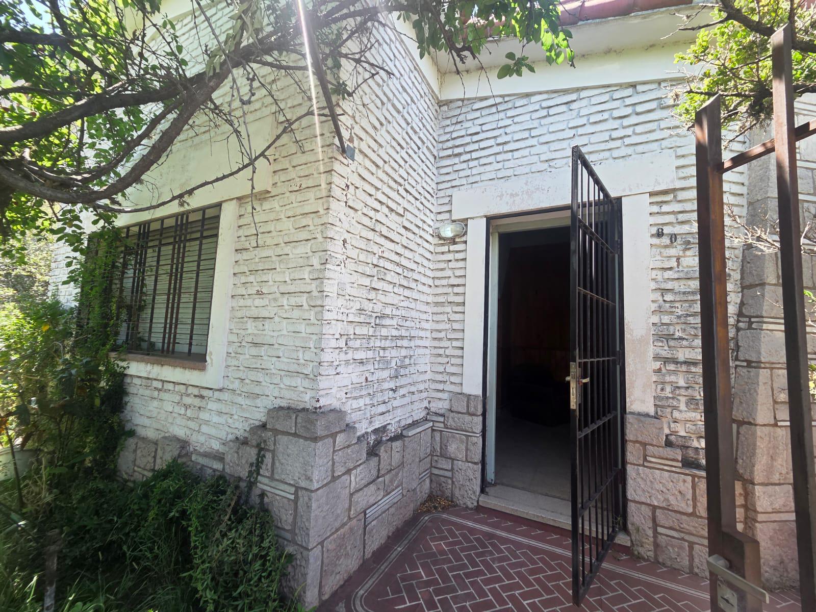 COFICO - SANTIAGO LINIERS 802 - CASA EN VENTA