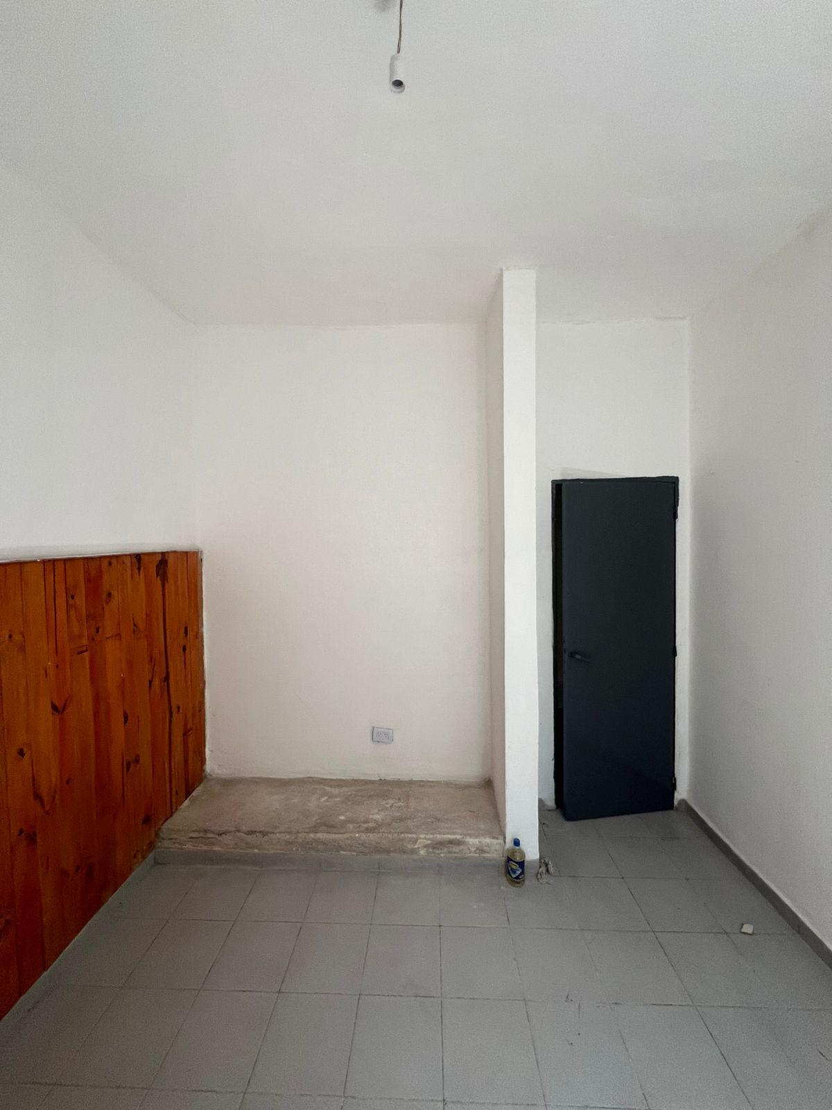 ALQUILO CASA 2 DORMITORIOS EN BARRIO BELLA VISTA