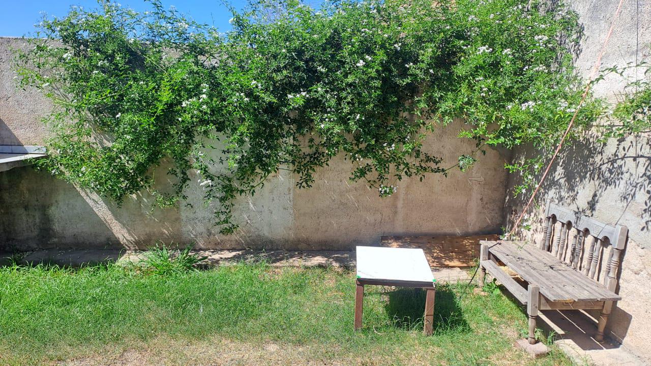 ALQUILO CASA BARRIO BELLA VISTA  2 DORMITORIOS -