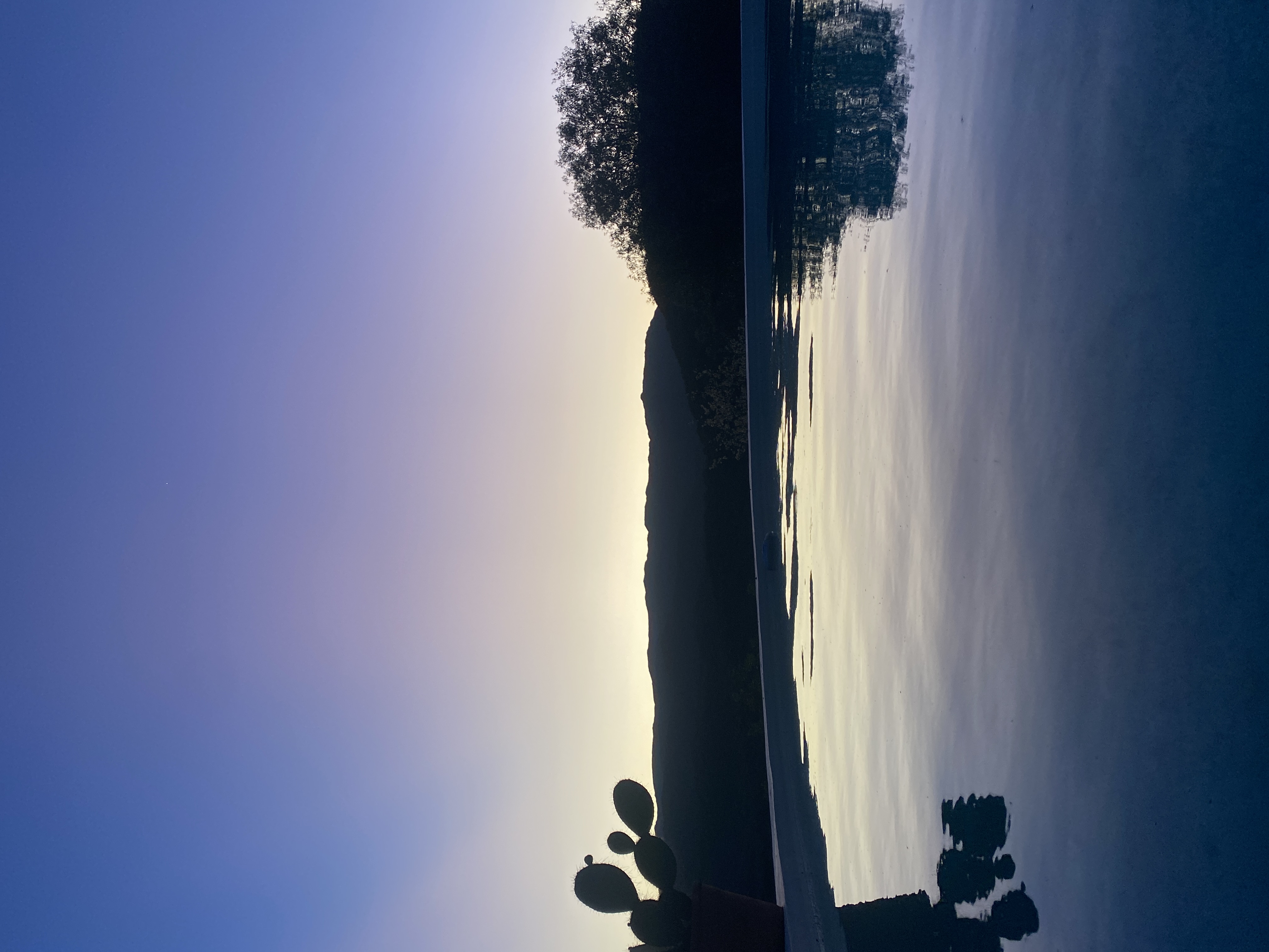 Casa - Alquiler Temporal - 10 personas - Unquillo - Barrio Cerrado